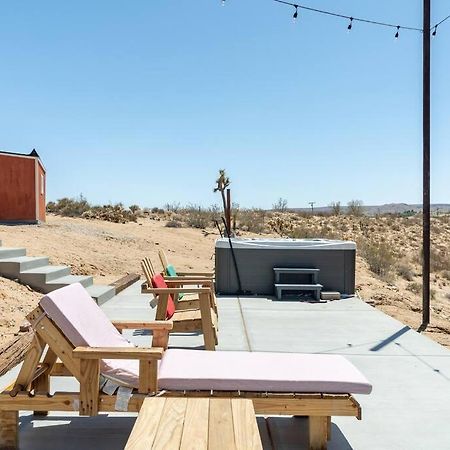 The Invisible Wind Cabin- Joshua Tree Amazing View Юкка-Валлі Екстер'єр фото
